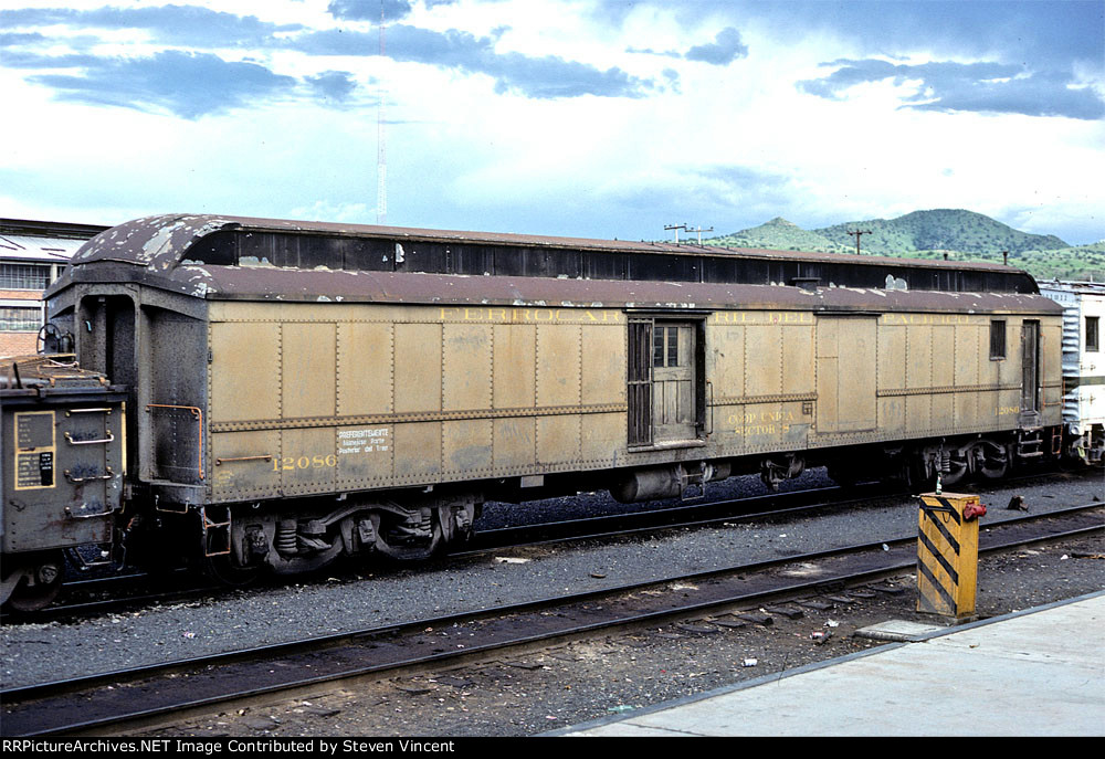 Ferrocarril del Pacifico #12086